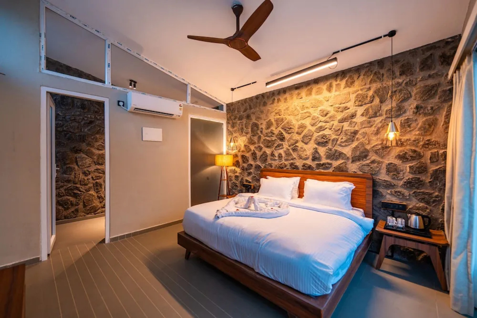 Basalt Paradise Resort And Spa