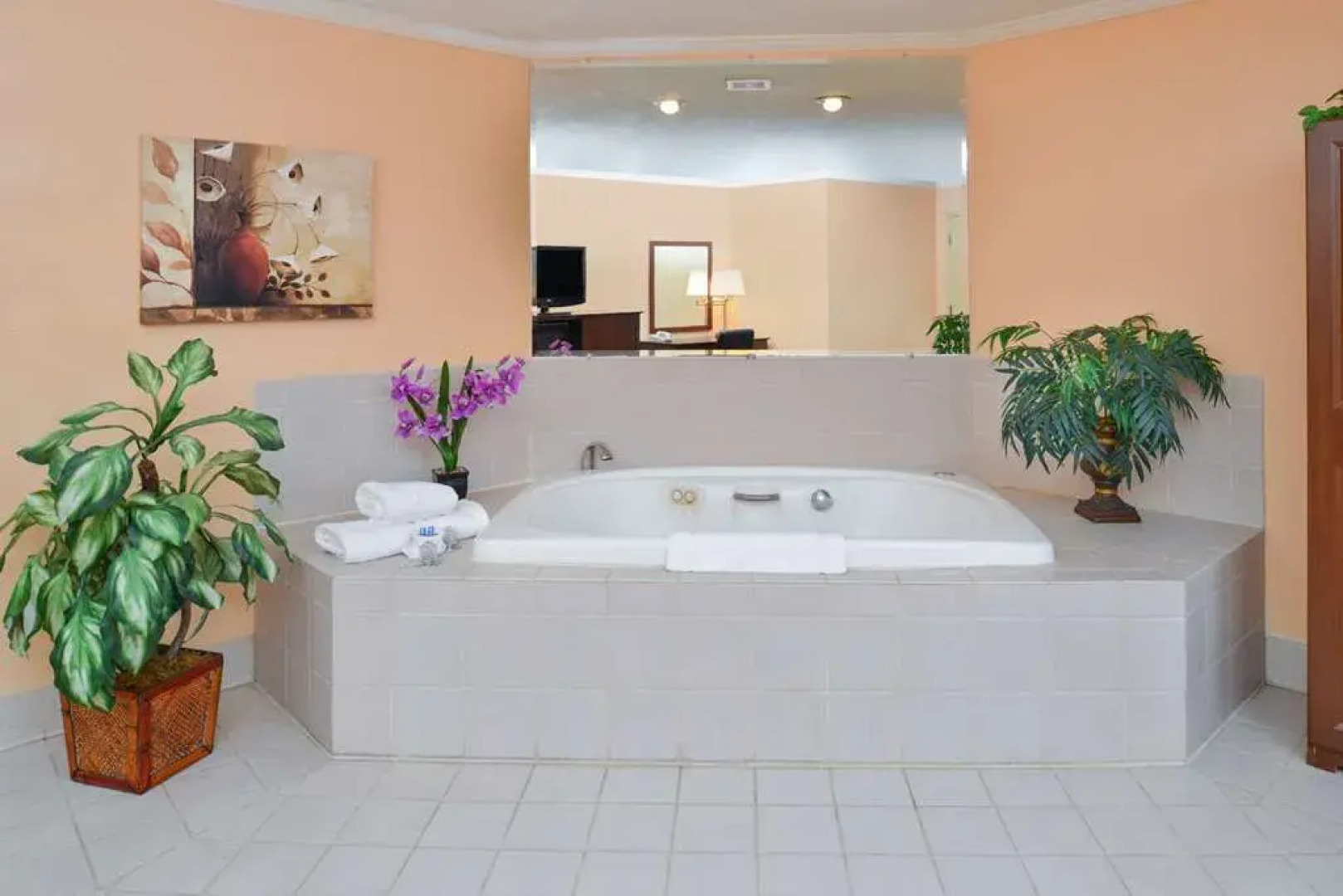 Days Inn By Wyndham Whitmore Lake