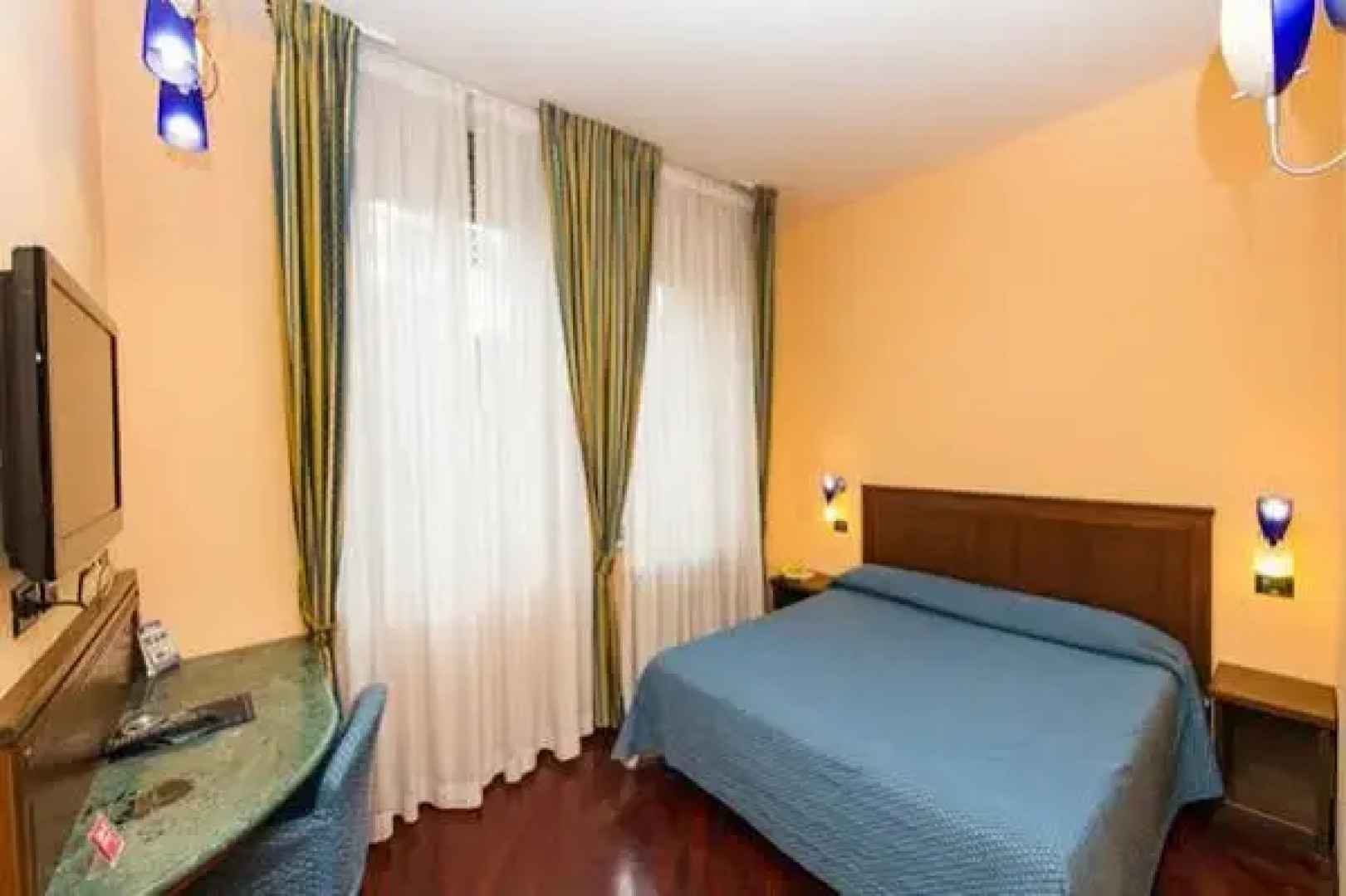 Hotel Millennium Palace