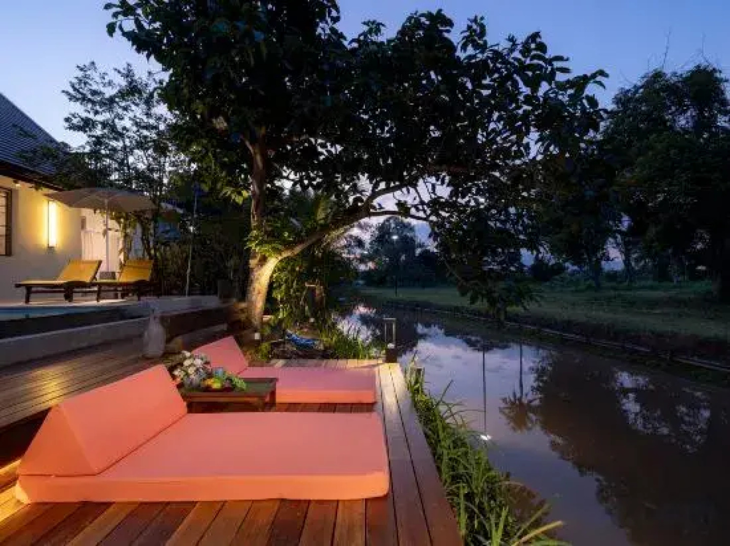 Luxury private pool villa No.8 Chiang Mai