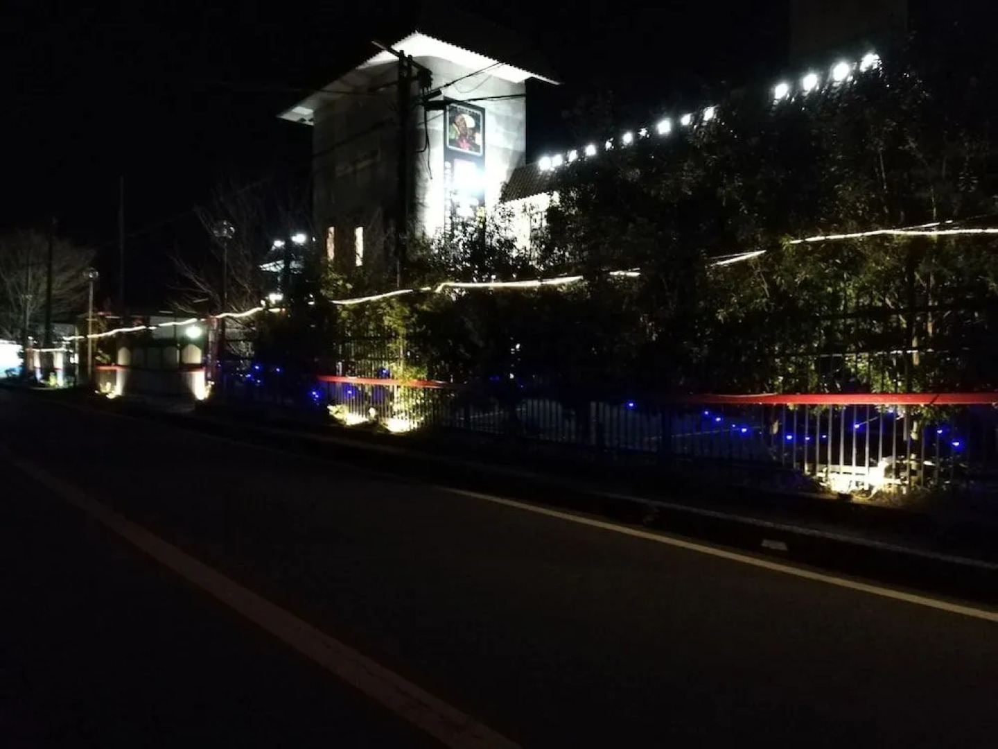 Hotel Swan Lake Nagara