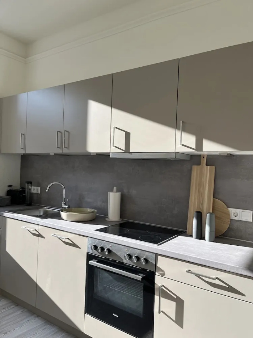 Pure Highlight Living