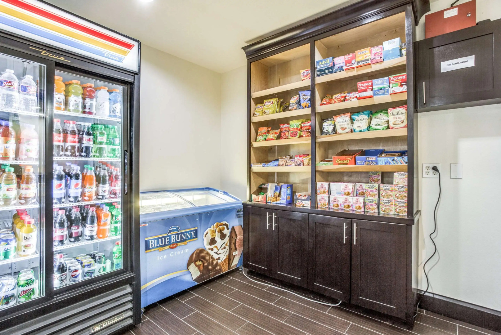 Comfort Inn & Suites Love Field - Dallas Market Center