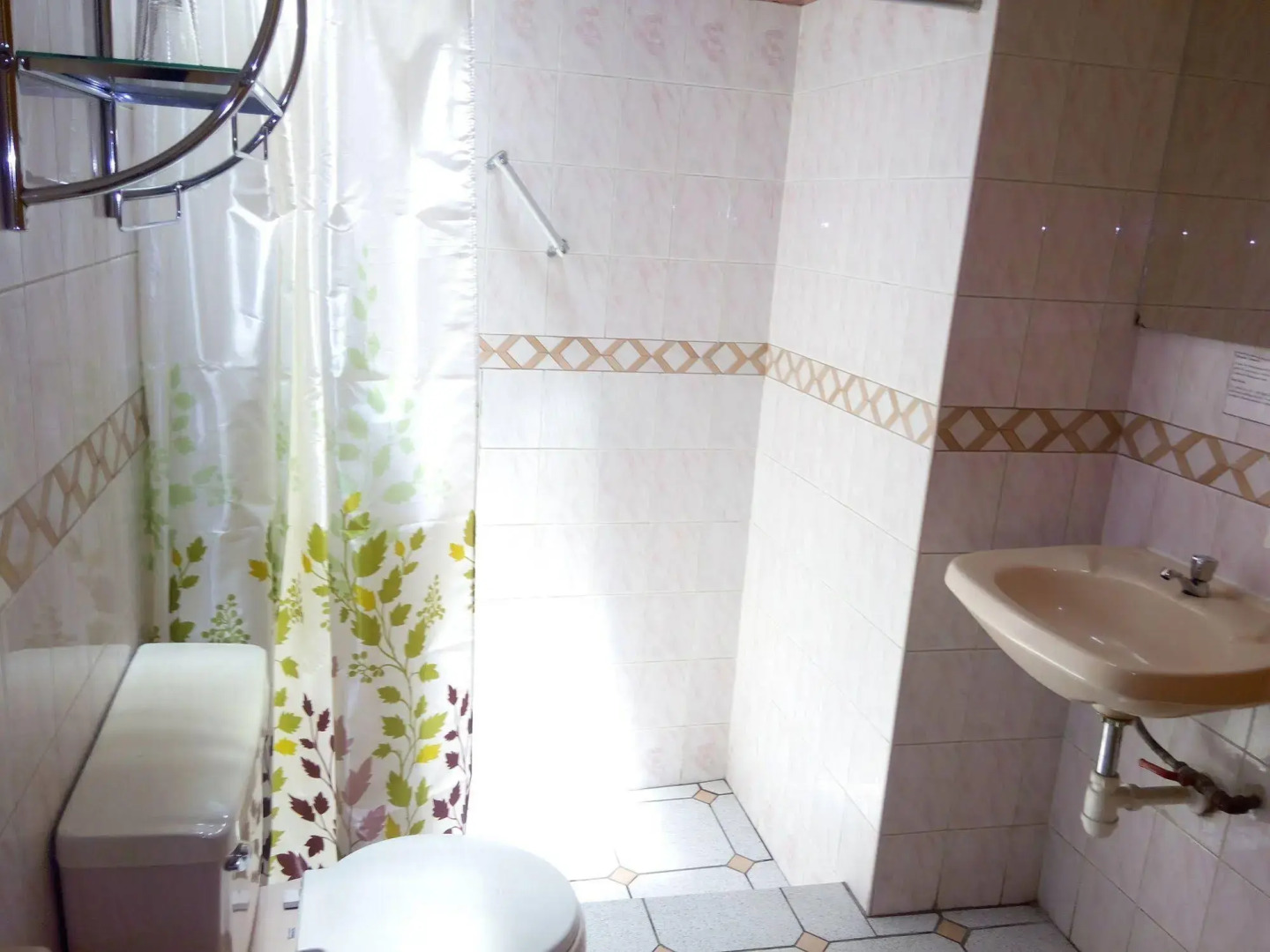 Hostal Lluvia de Oro