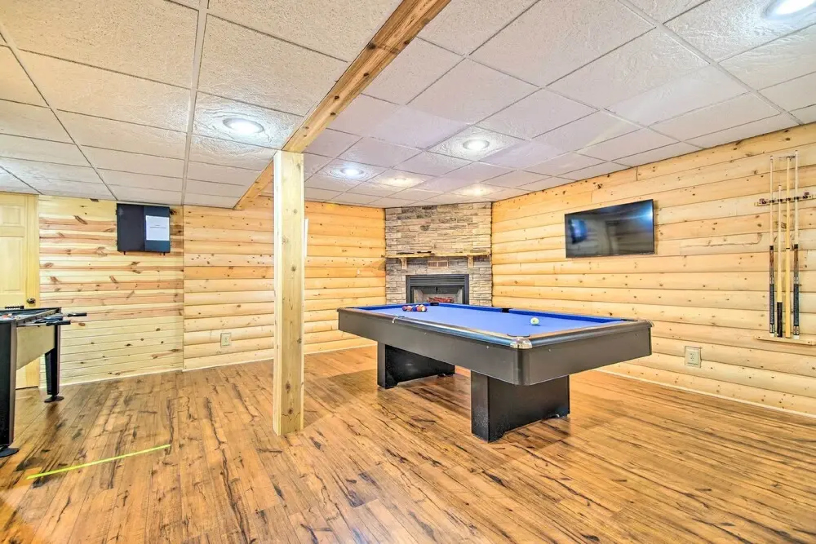 Lake Geneva Home With Grill < 2 Miles to Beach!