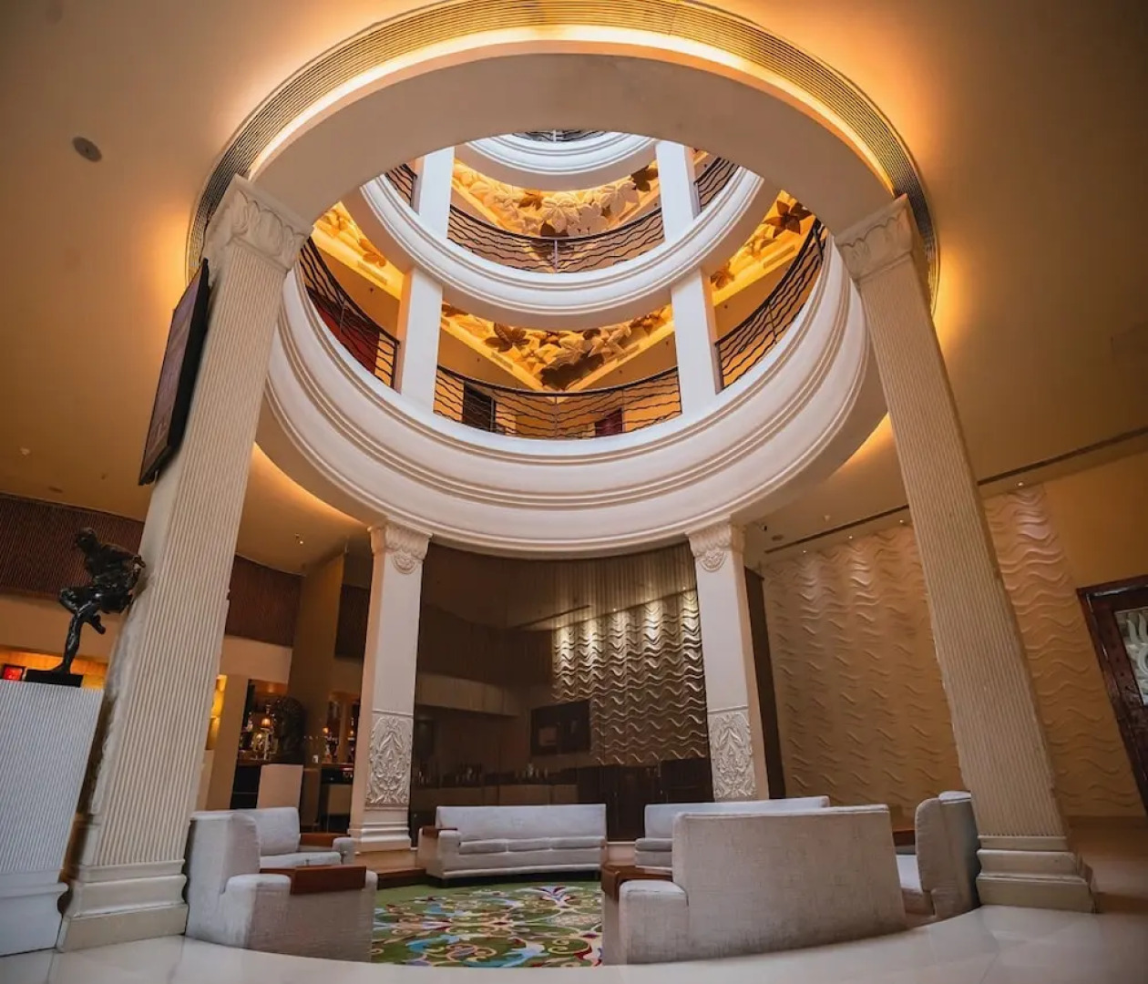 Barsana Hotel & Resort