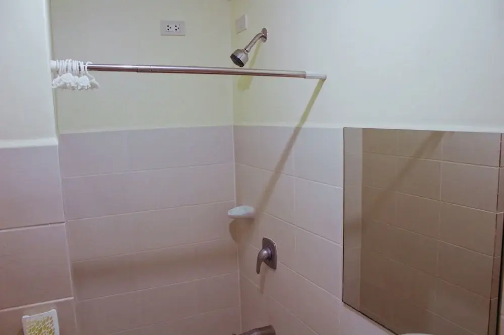 2 Bedroom at San Remo Oasis near SM Seaside