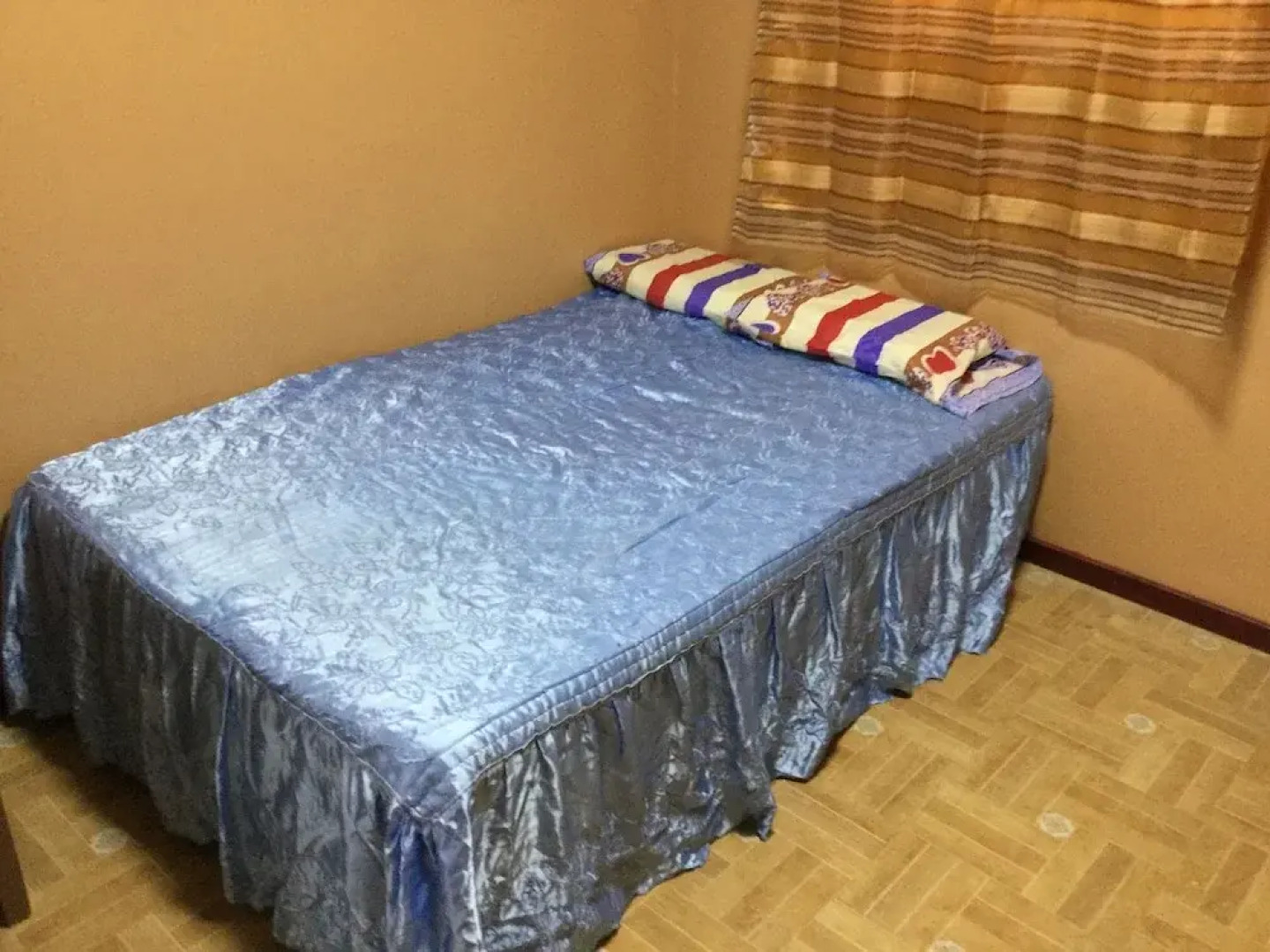 Rjc Hostel And Karaoke Bar