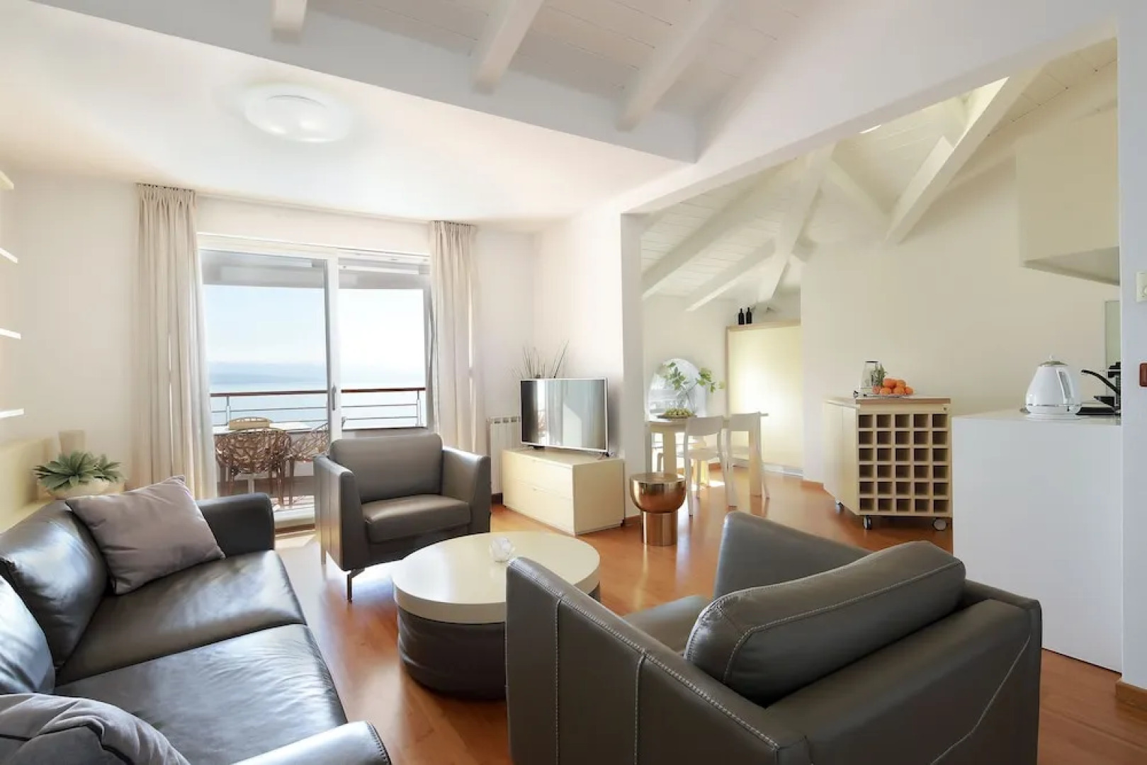 New Luxury Apartments