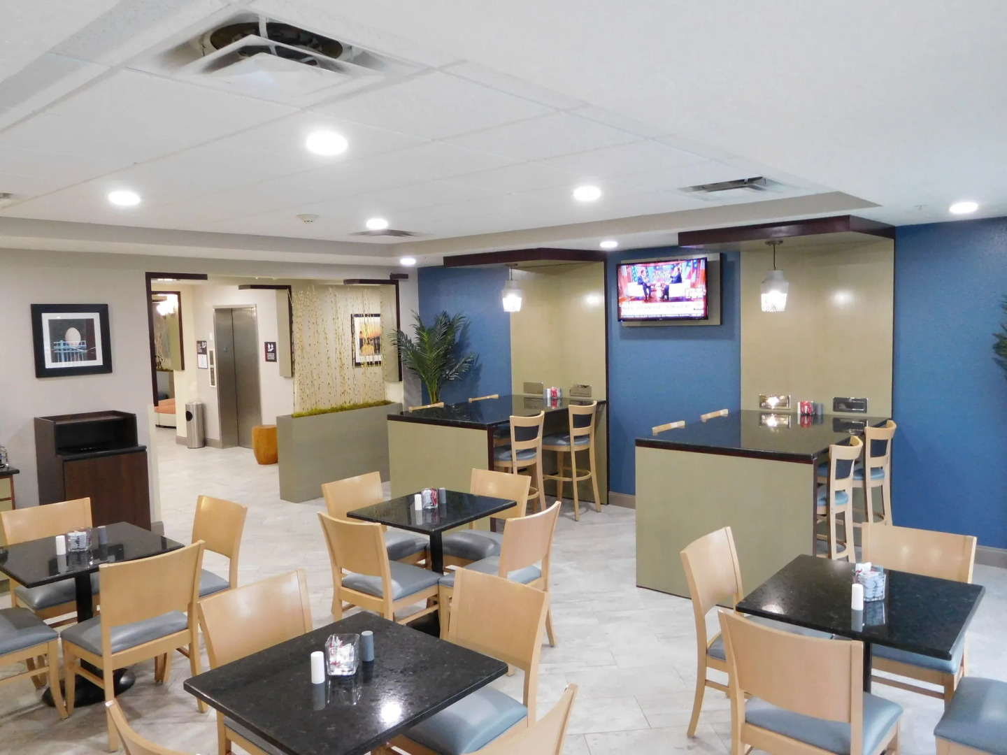 Best Western Waldo Inn and Suites