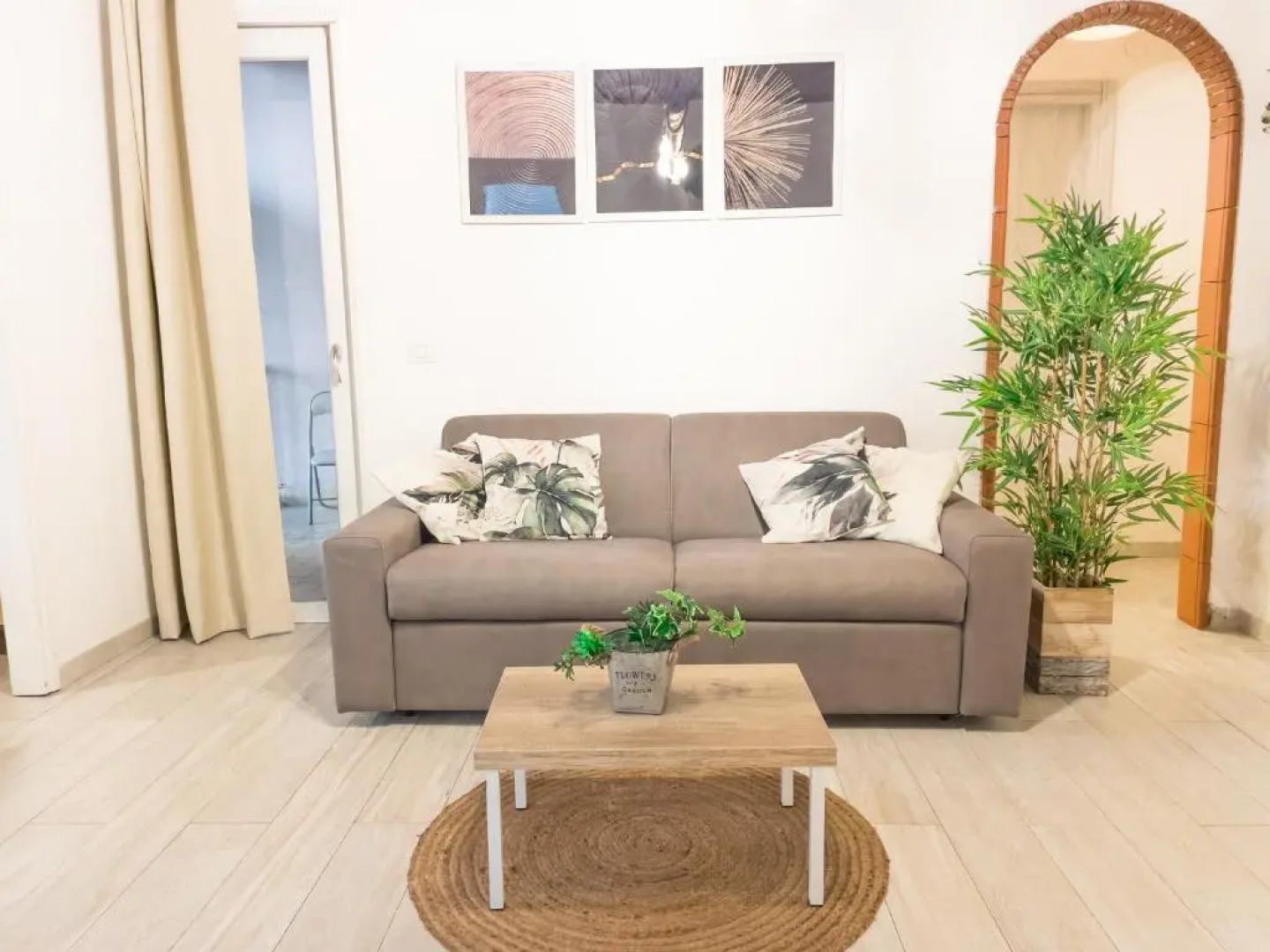 Demetra Seafront Apartment - Parking & Pool