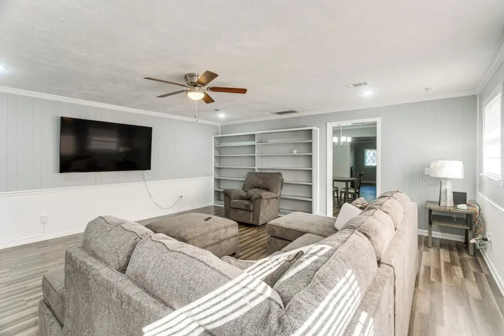 Near Shops & Eats: Home w/ Large Yard in Waycross!