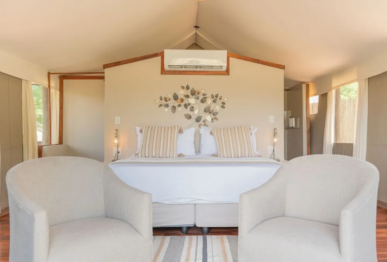 Emhosheni River Lodge