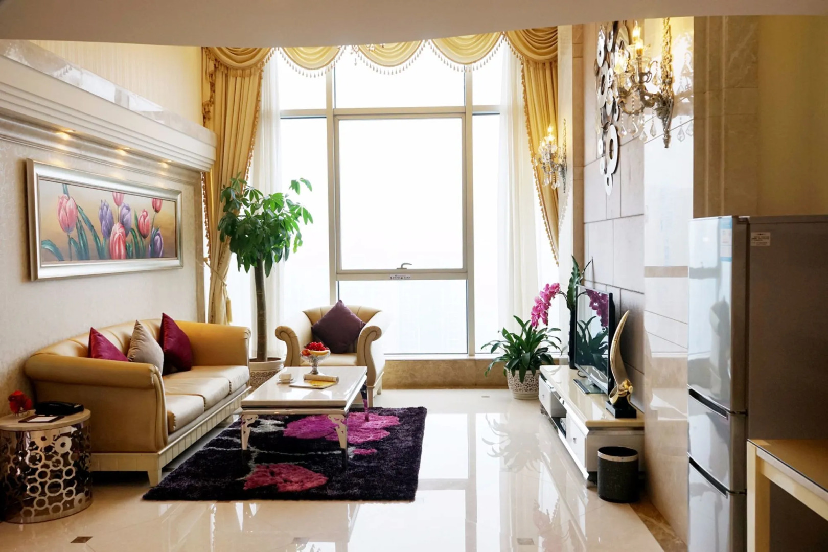 South & North International Apartment