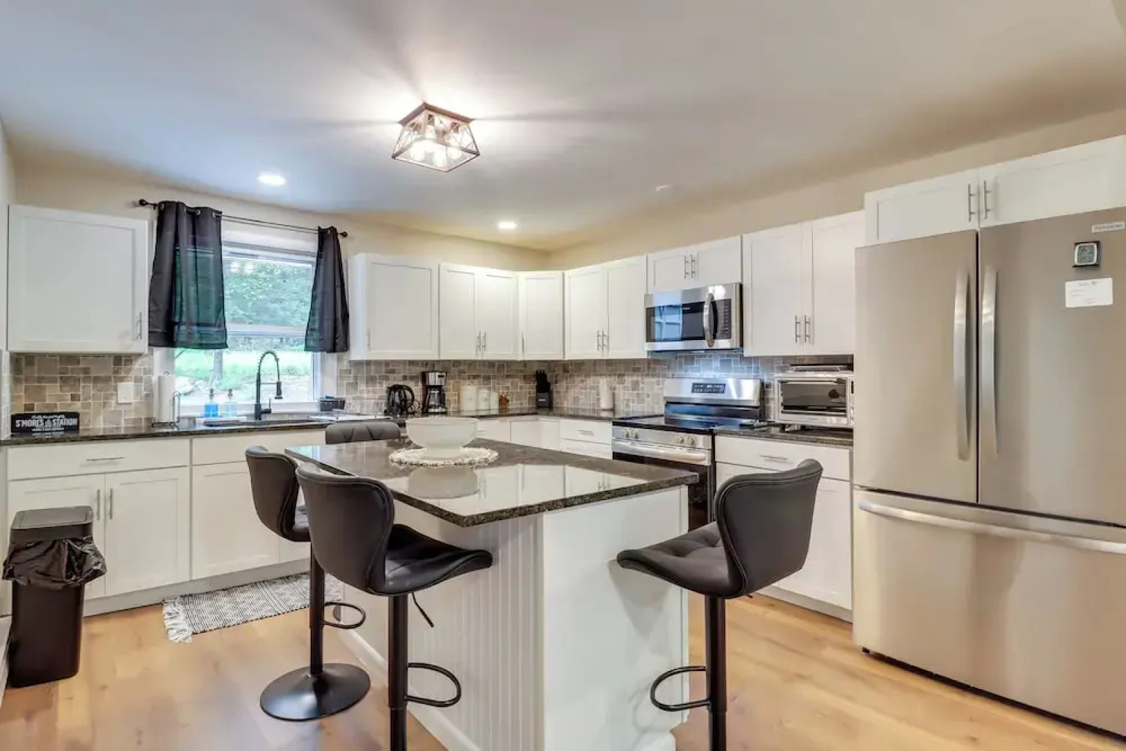 Golf, Hike, Ski & More: Retreat in Tannersville