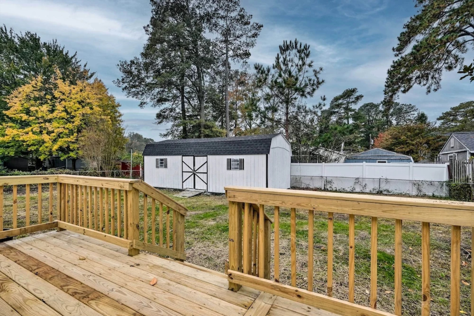 Updated North Beach Cottage: Pet Friendly!