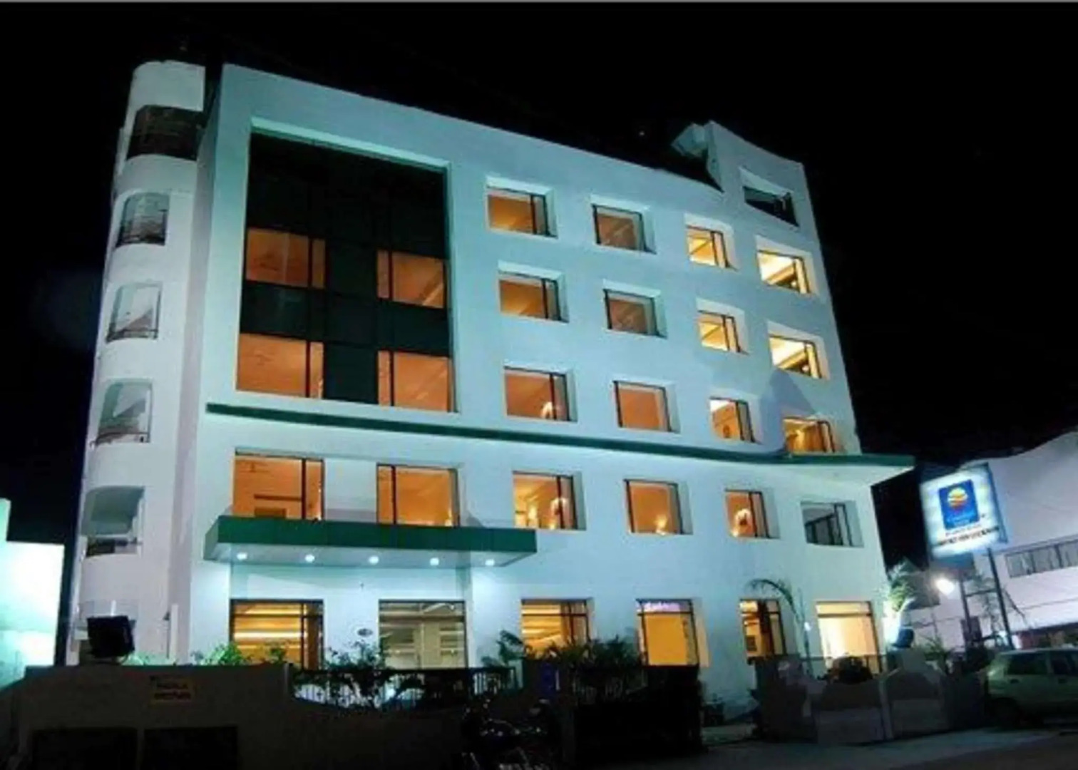 Comfort Inn Lucknow