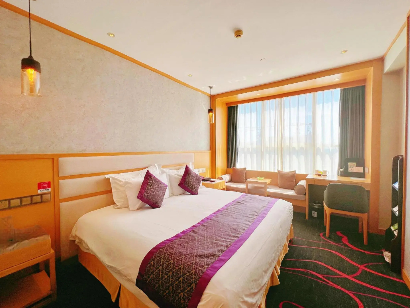 Qingdao Sophia International Hotel