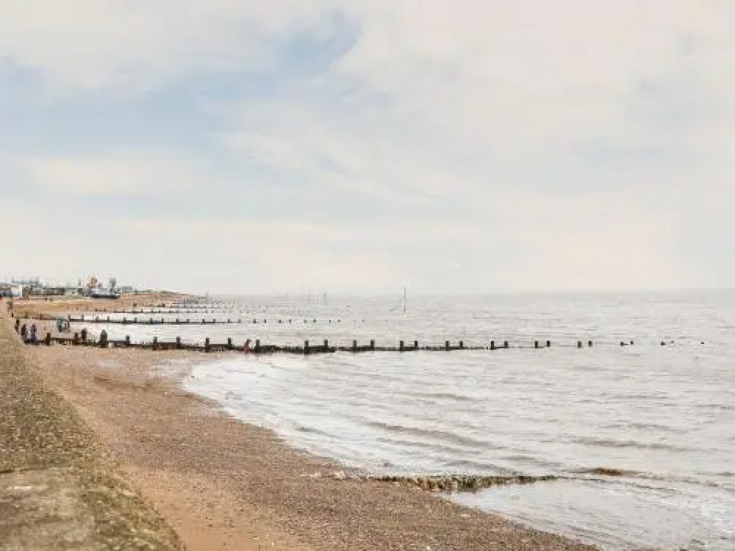 Flat 2, 4 St Edmund's Terrace