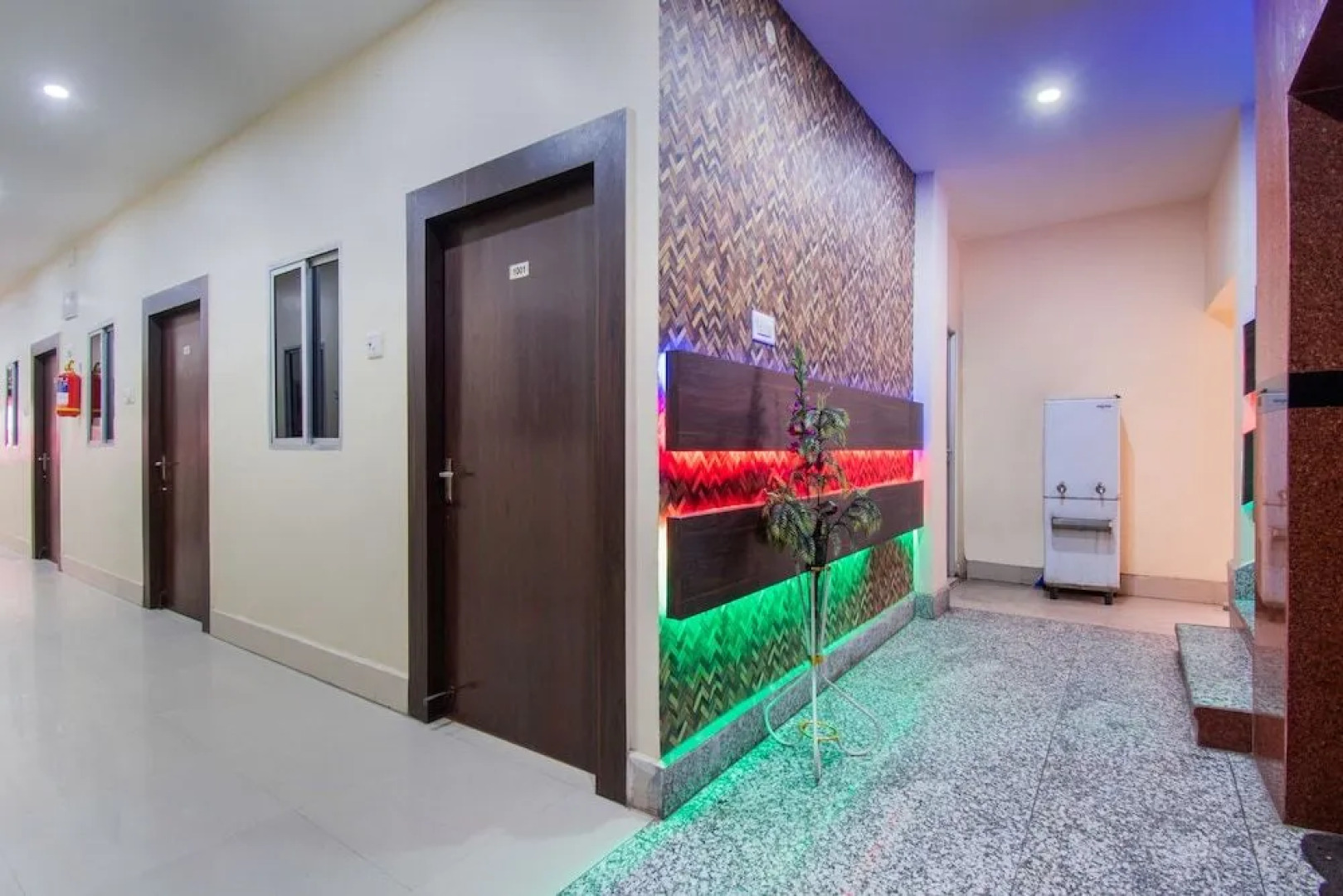 OYO 26946 Hotel Janvi International