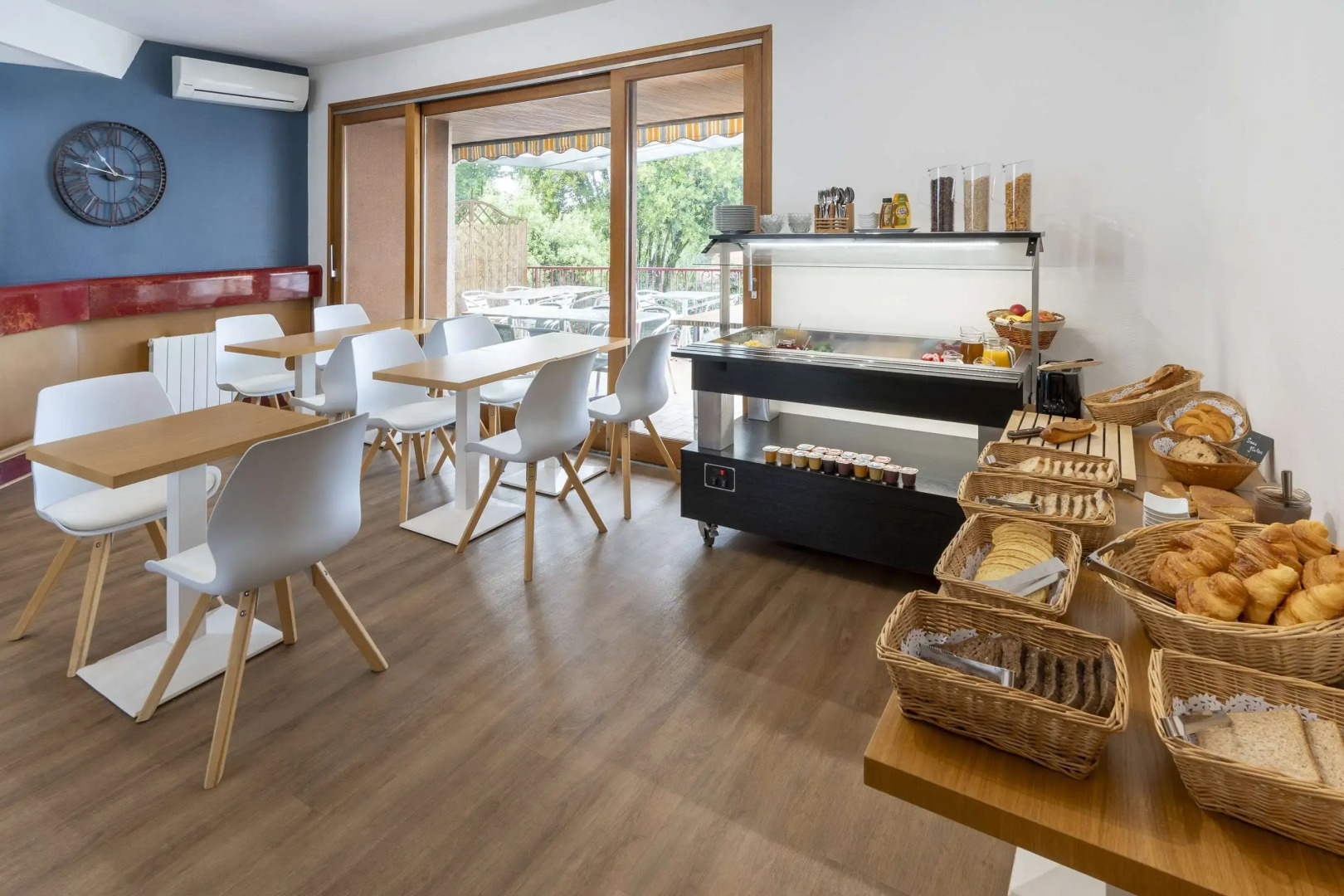 Sure Hotel by Best Western Saintes