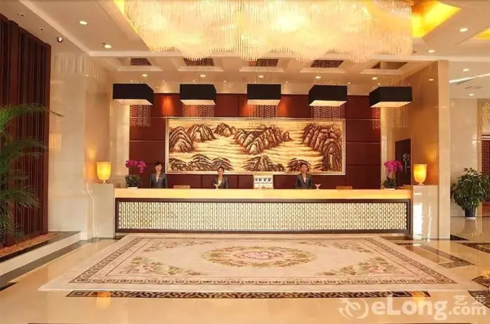 Xingtai Phoenix Hotel