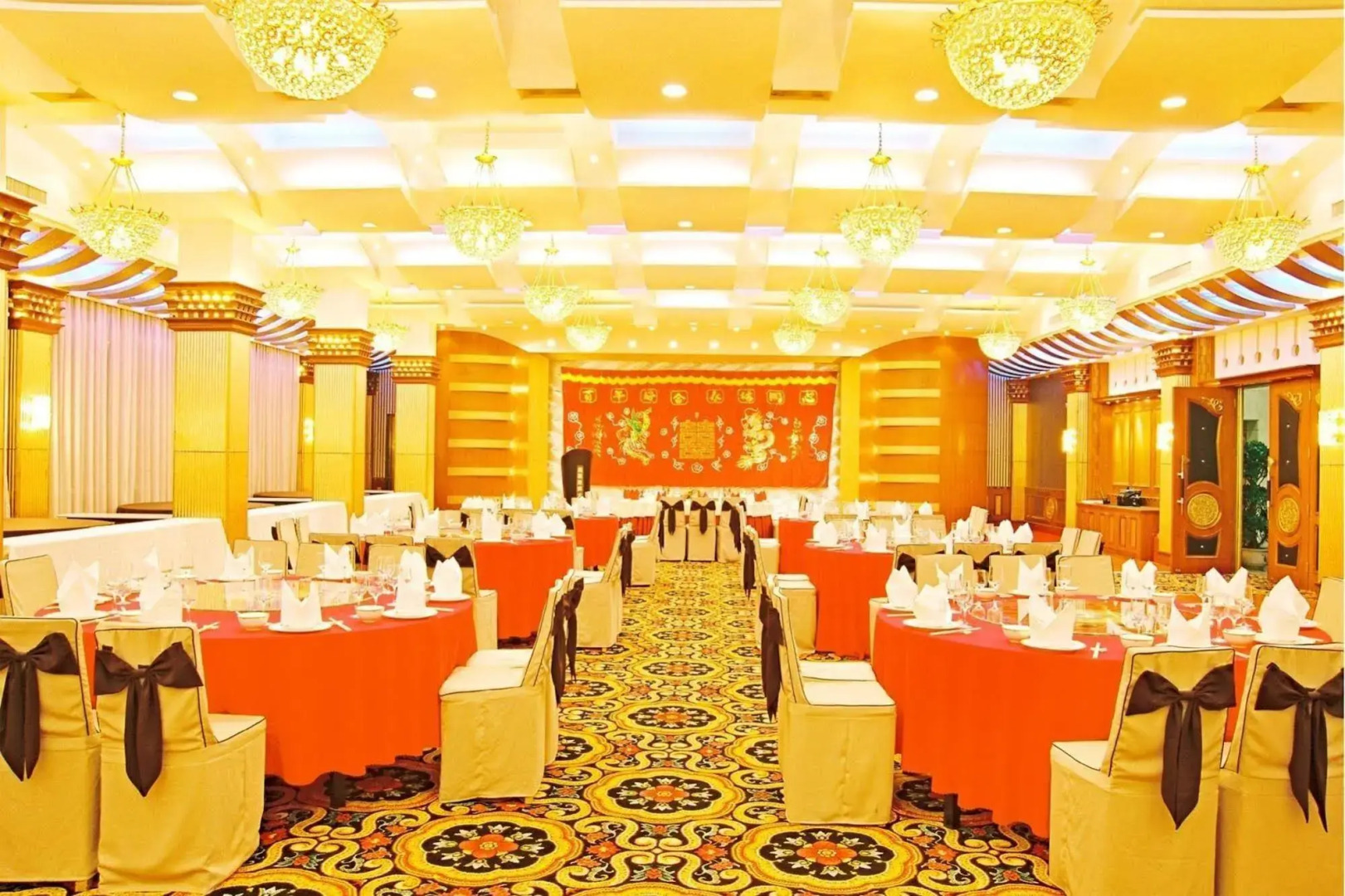 Enshi Asian Hotel