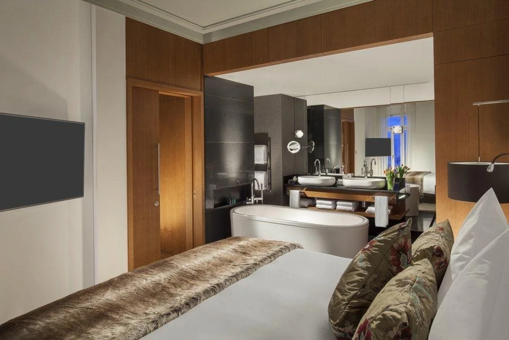 Bürgenstock Hotel & Alpine Spa Lake Lucerne