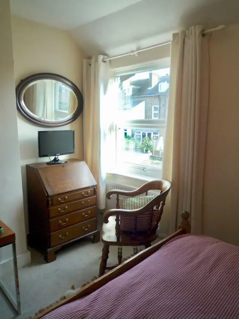 Quaint Cottage Broadstairs.