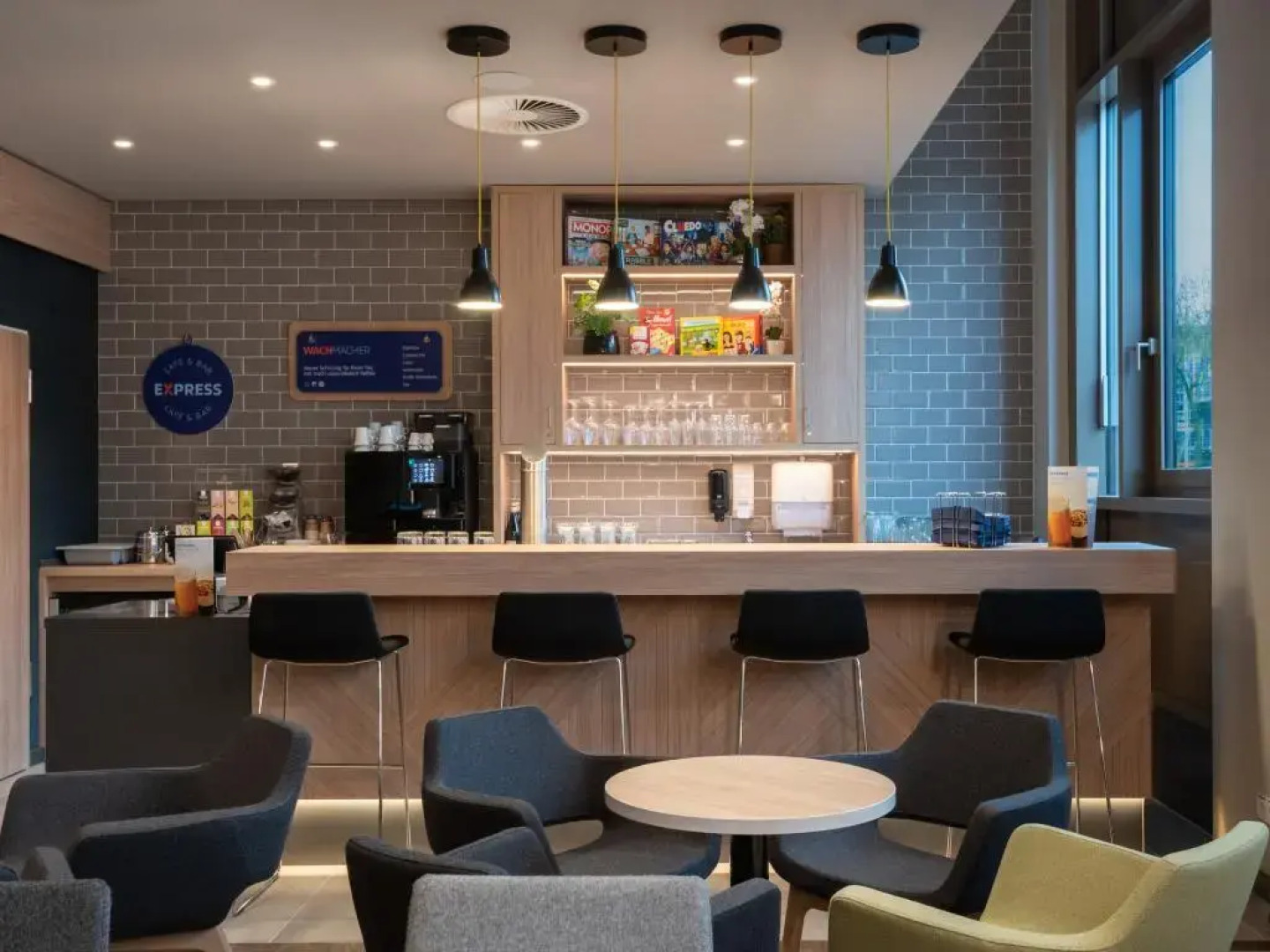 Holiday Inn Express and Suites Potsdam by IHG