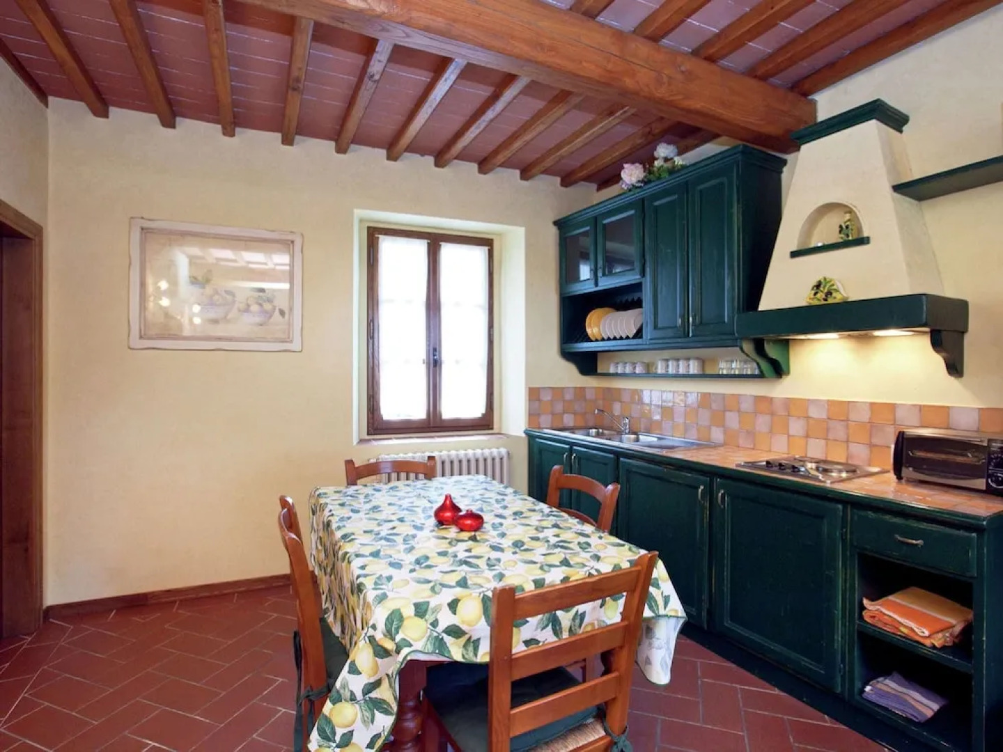 Villa in Tuscany With Pool & Vineyard Views