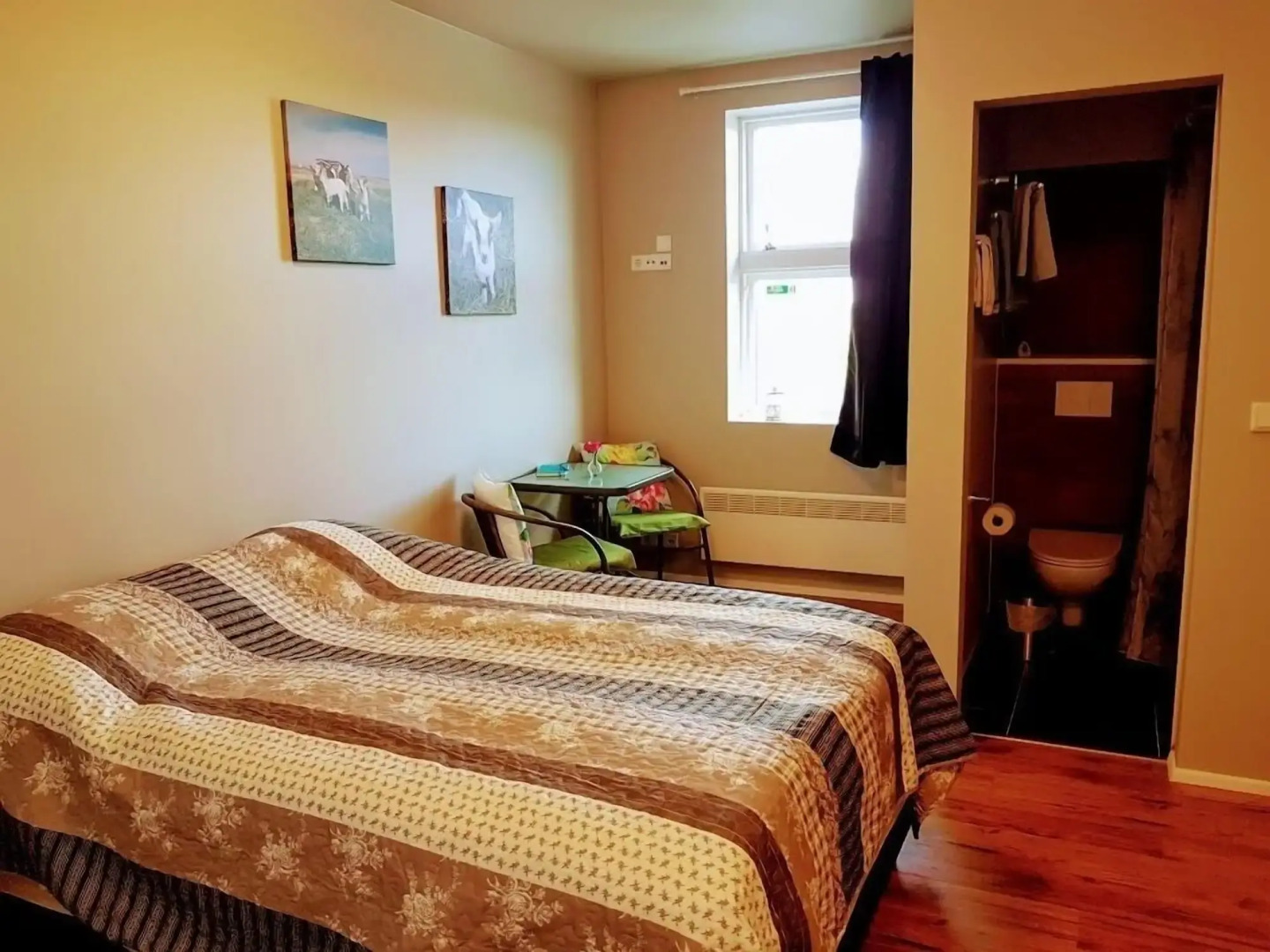 Skálatjörn Guesthouse