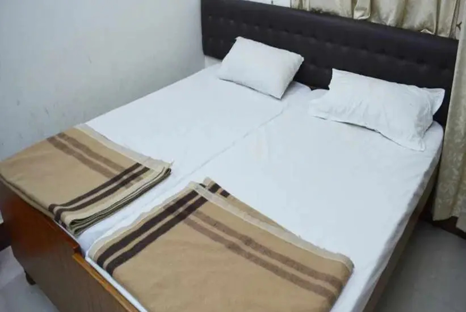 Narendra Guest House