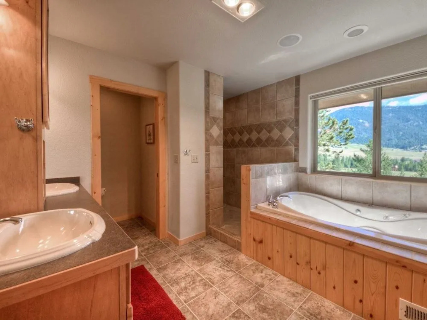 Big Sky - Bear Track Lodge