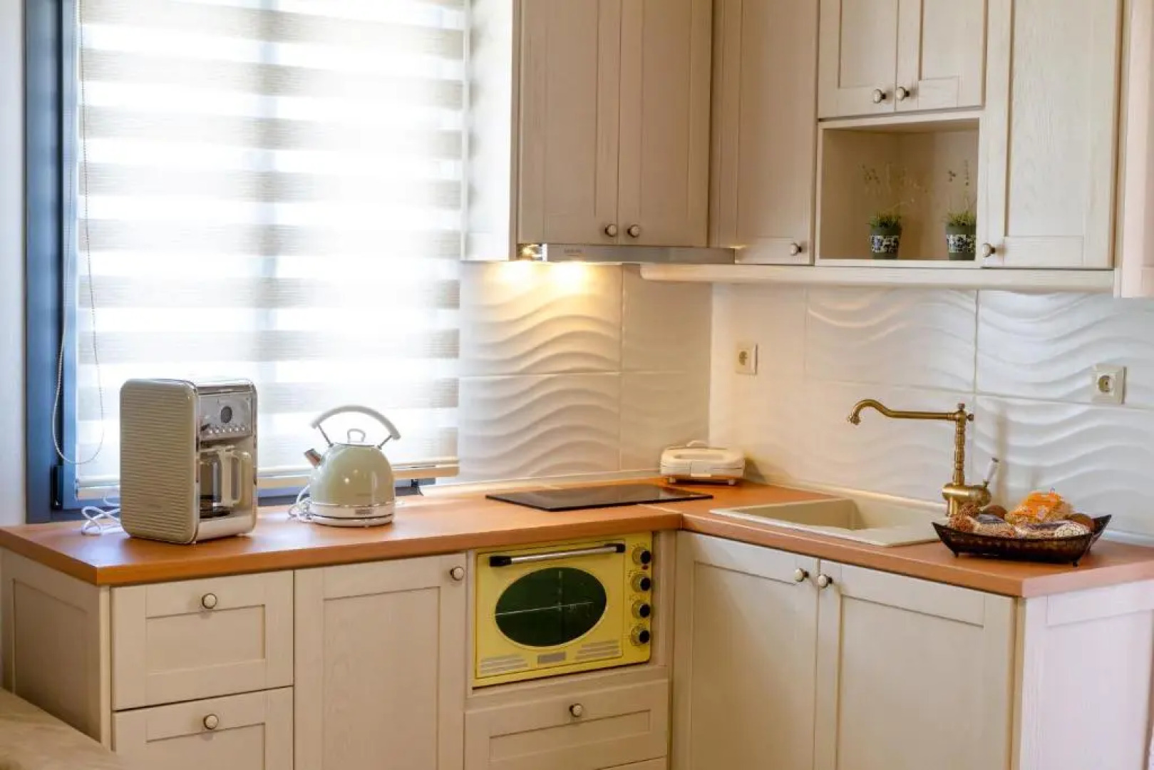 Aphrodite Stone Apartments