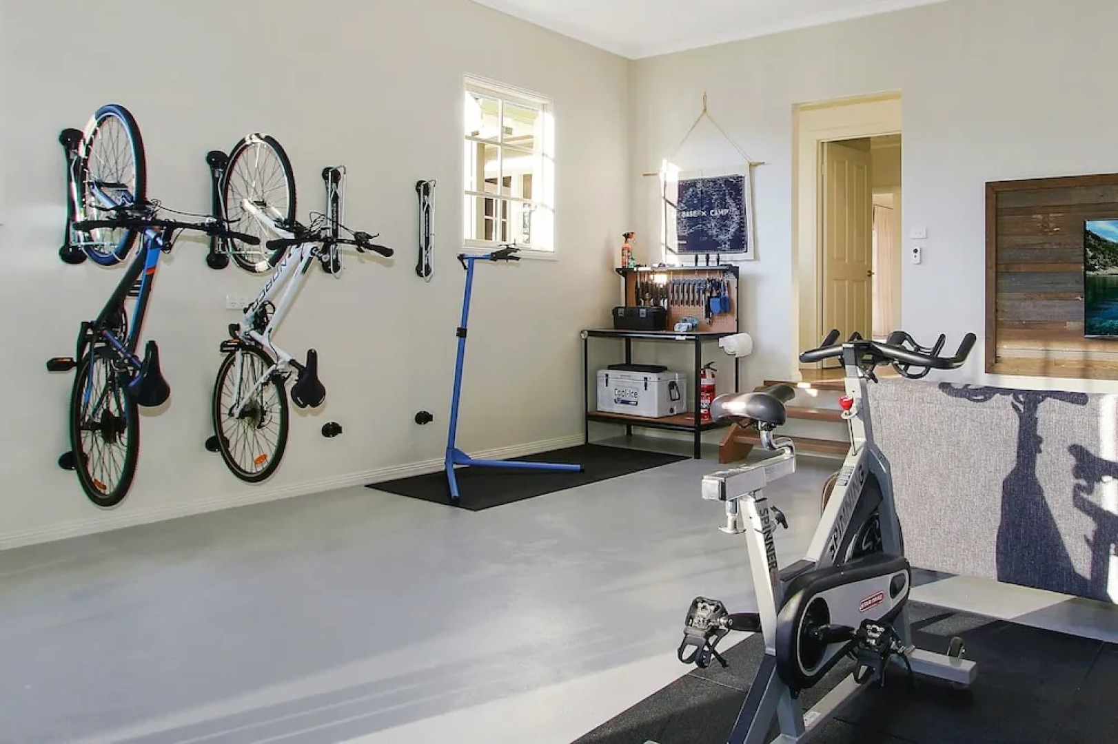 Big Sky on Walkers Lane