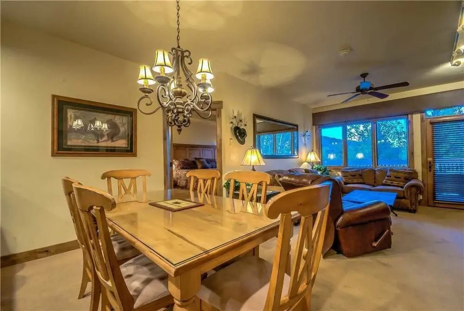 3105 Champagne Lodge,Trappeurs