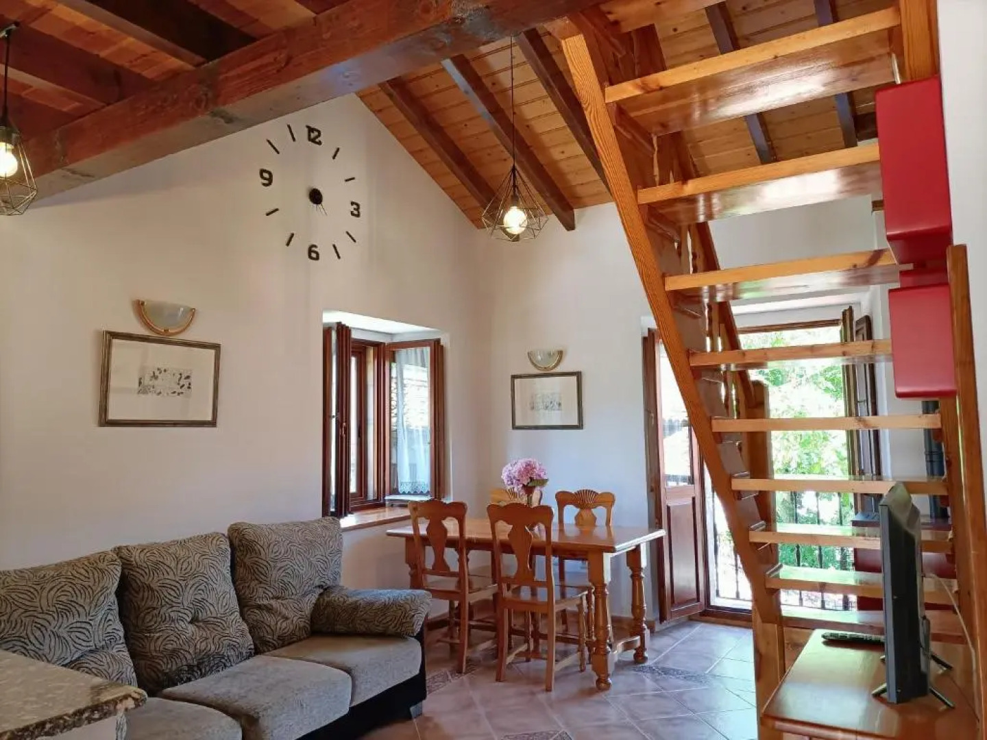 La Casa Vieja De Alceda