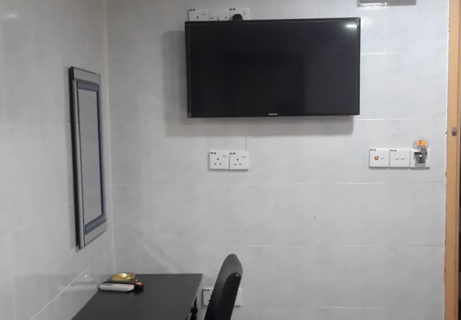 Bukit Beruntung Business Hotel