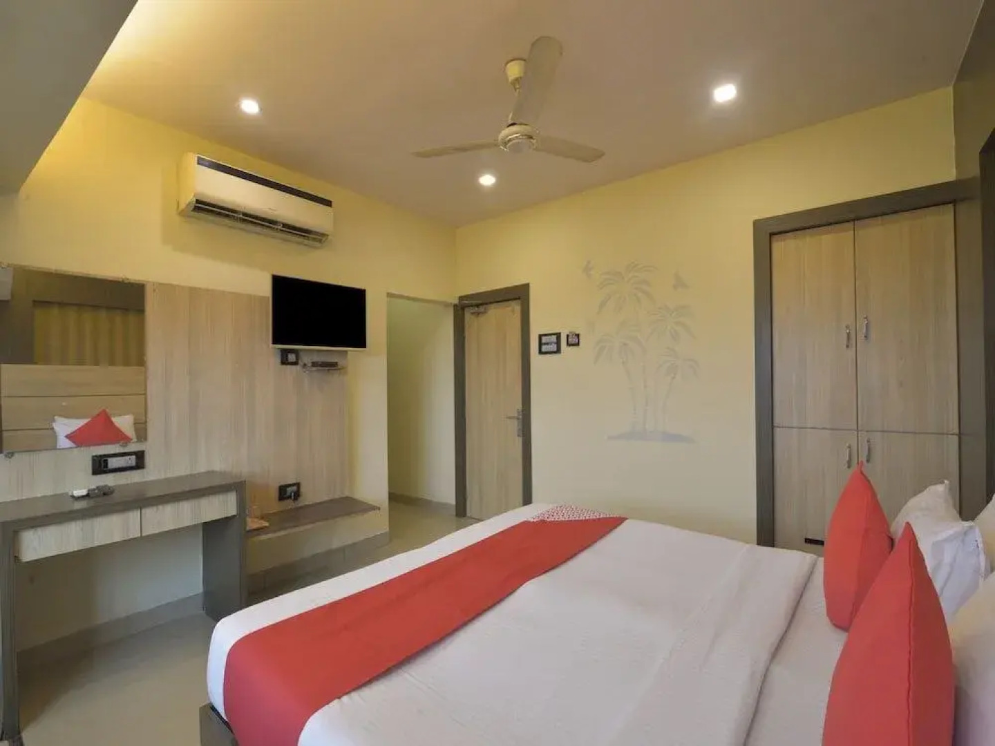 Hotel Mansarovar Panvel