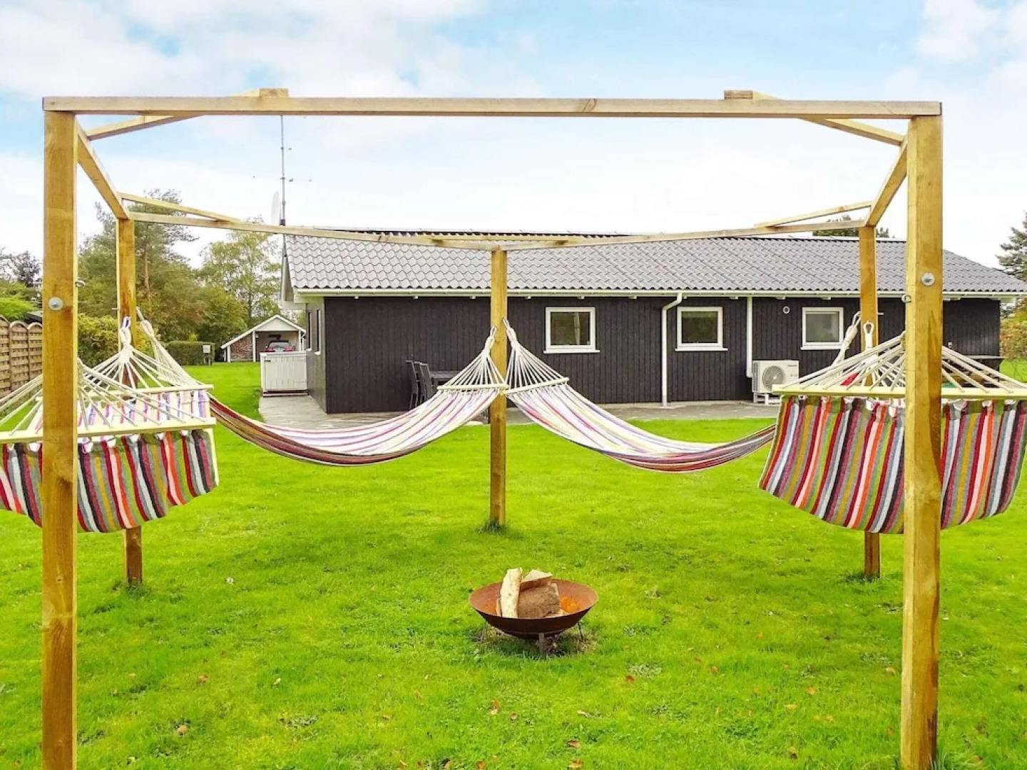 10 Person Holiday Home in Humble