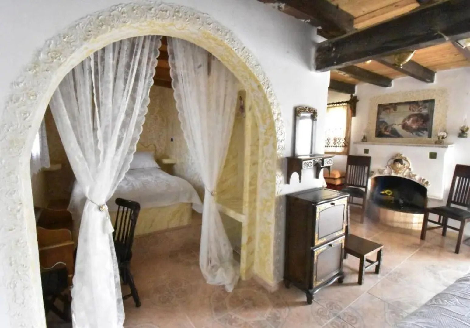 Lakena Traditional House