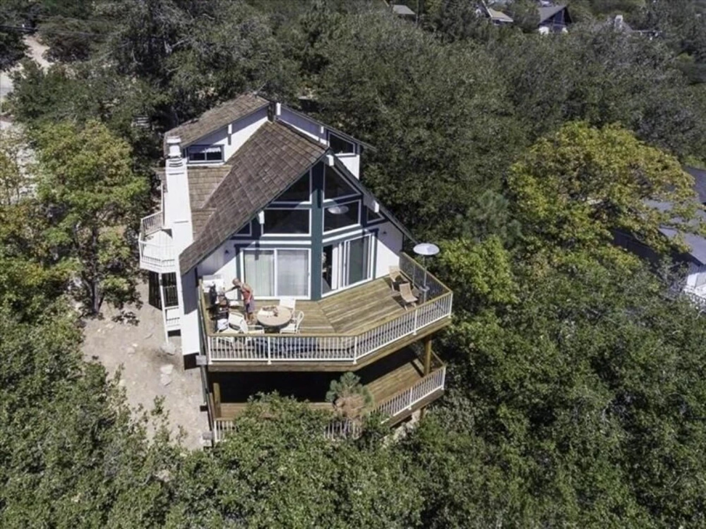 Yellowstone V011 by RedAwning