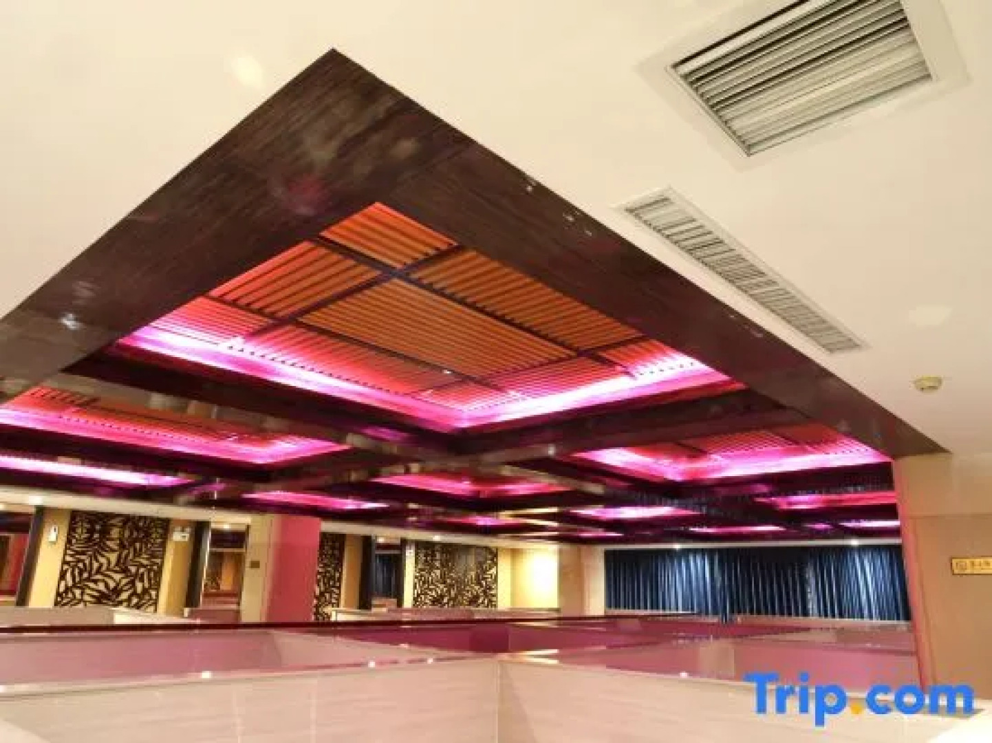 Xinxiang Zhonglian Hotel