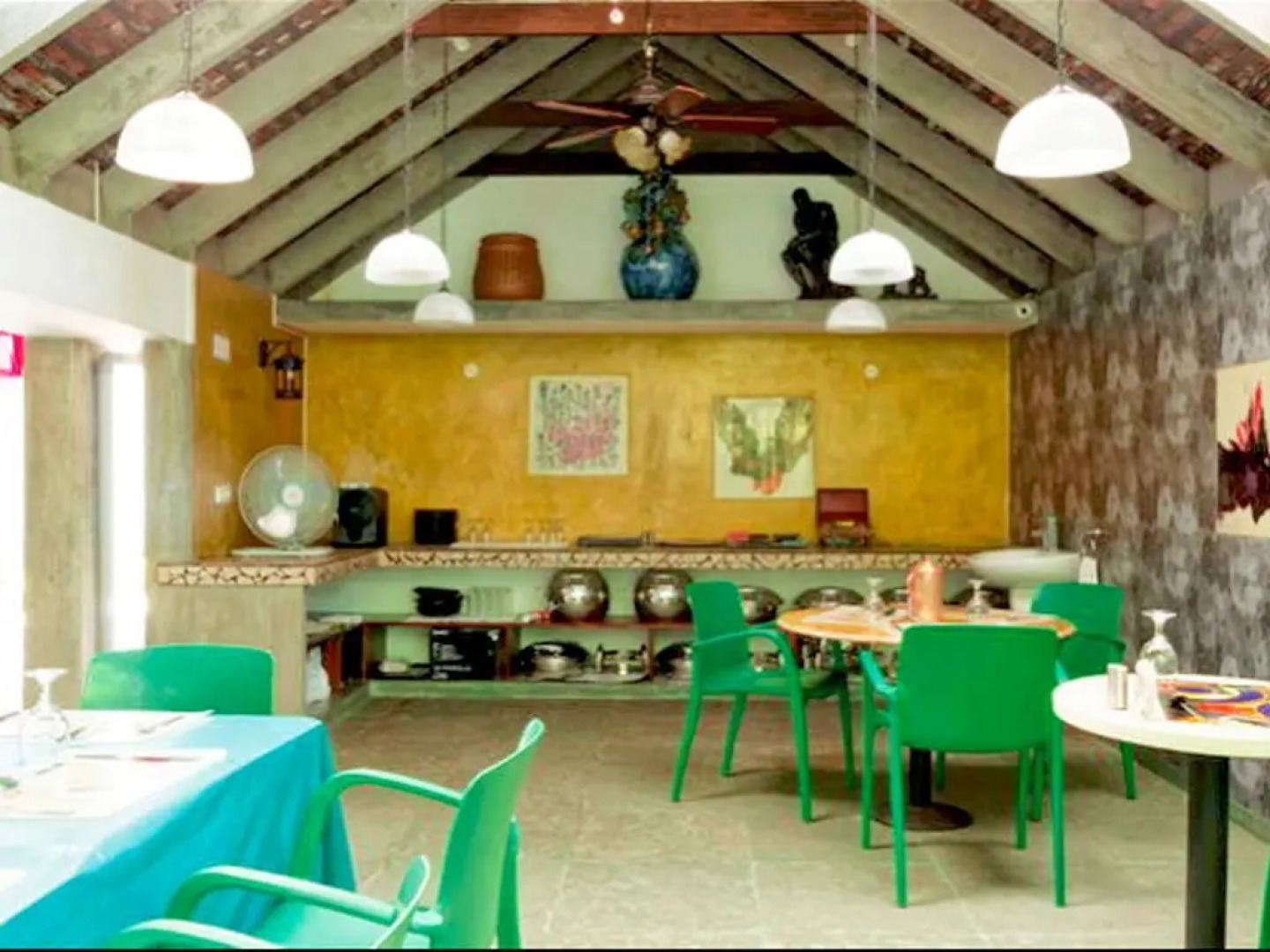 The Tea Road Restaurants & Hotel