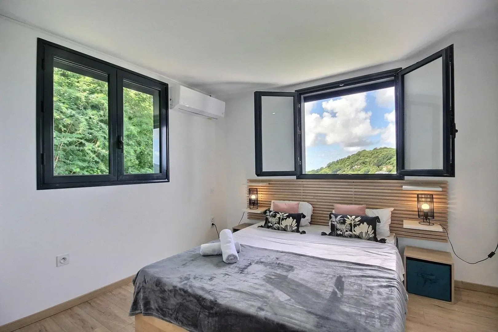 Villa Lanati, 4 ch avec piscine & vue campagne