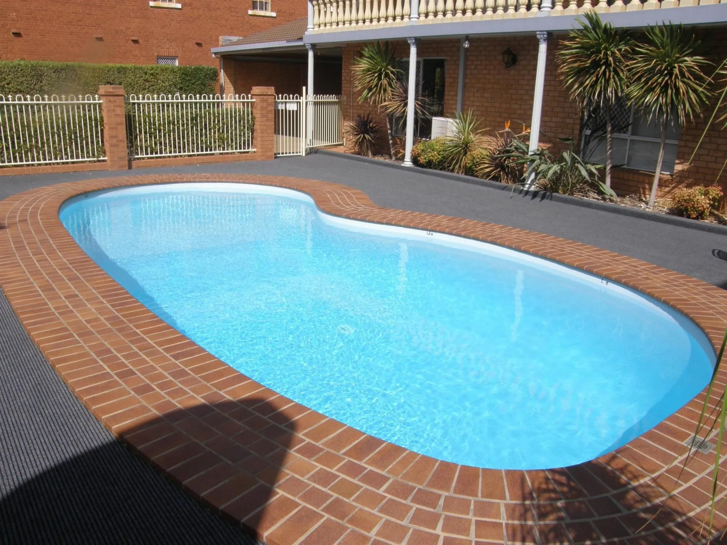 Blue Diamond Motor Inn