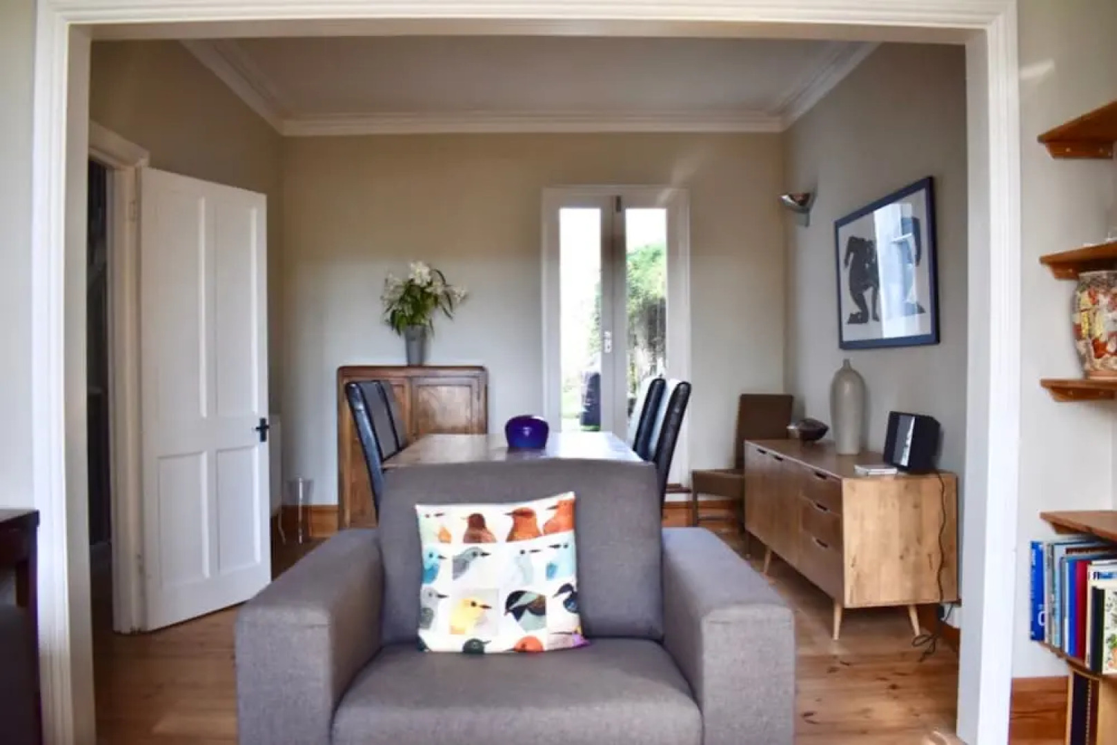 Bright 3 Bedroom House Near Queens Park