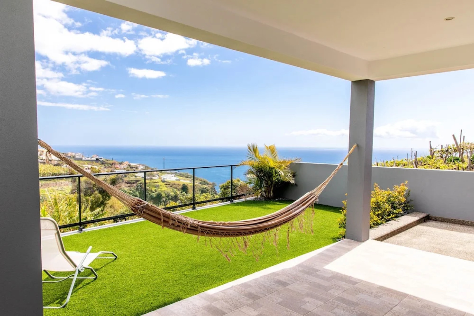 1Br House - Garden & Jacuzzi- Calheta