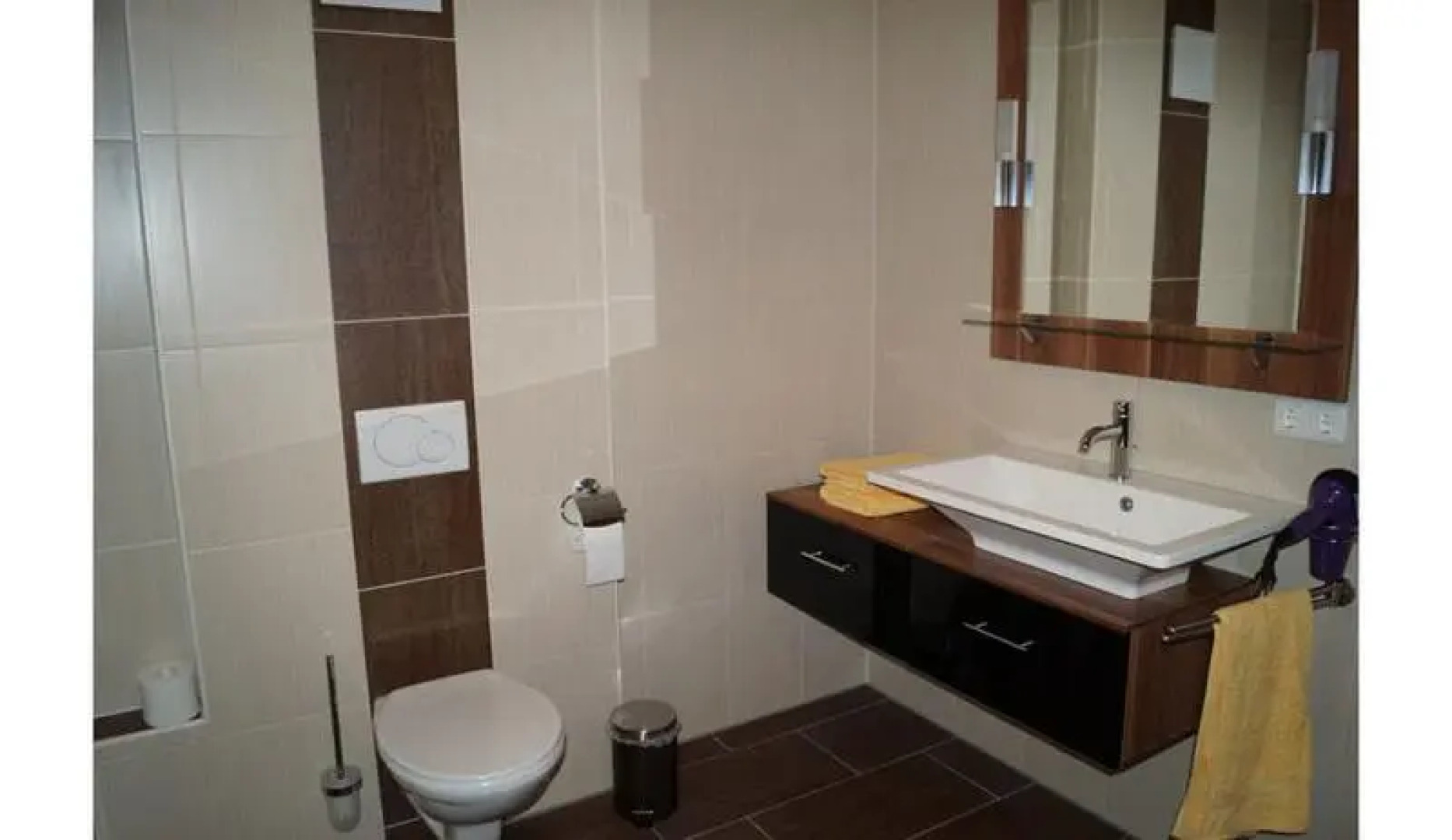 Caseti 5_ Ferienwohnungen _ Rothen